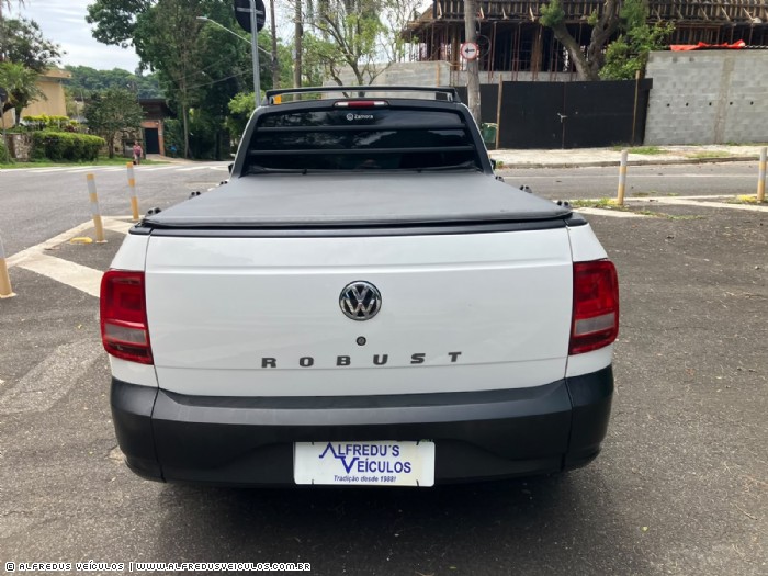 Volkswagen SAVEIRO ROBUST 1.6 2022/2023